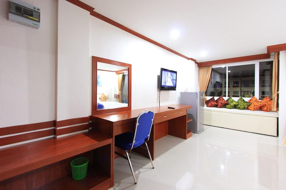Phusita House 2 Ξενοδοχείο Patong Εξωτερικό φωτογραφία